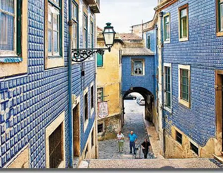 Duplex Alfama Apartment Lisbon